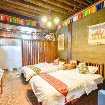 稻城亞丁藏迦主題文化酒店 Rooms