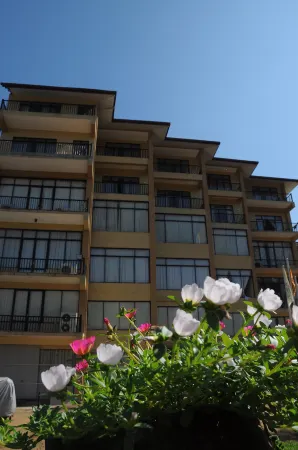 Oak Ray Regency Отели в г. Gonoruwa