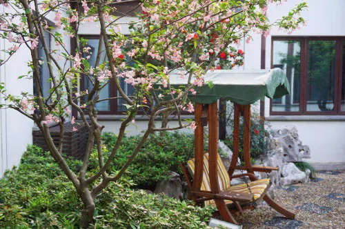 Loulan Courtyard Homestay (Suzhou Pingjiang Road Humble Administrator's Garden)
