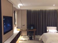 曼哈顿酒店(上海浦江店) - 高级双床房