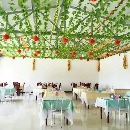 Yiyuan Grassland Home Farmyard