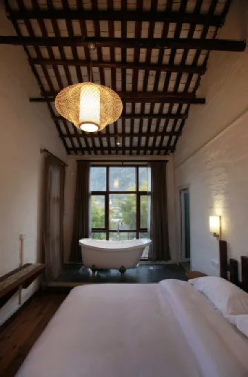 Hezhou Shuimo Inn
