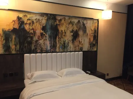 May Dragon City Hotel