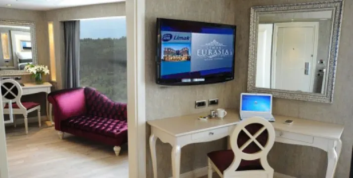 リマック ユーラシア ラグジュアリーホテル