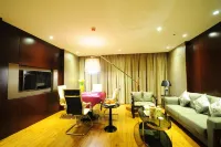 Weishang Hotel (Xichang Moon Lake Park)