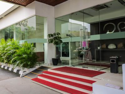 Nida Rooms Repatmajaya Mataram
