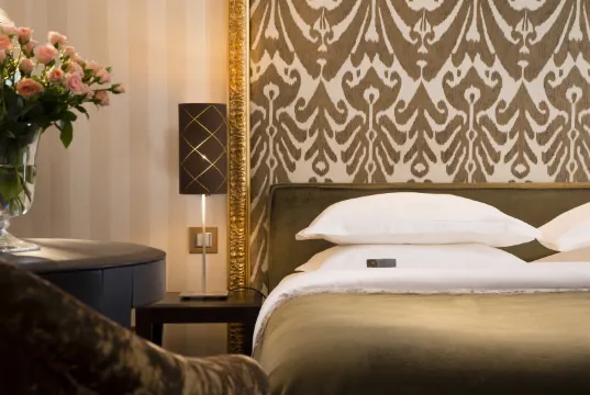 艾菲爾阿雷酒店