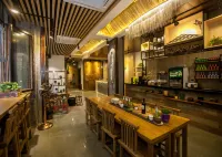 Zhaoqing Xingfuli Inn