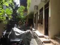 Asta House Hotels near Asana Spa