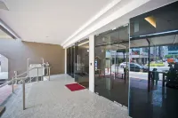 新加坡碼頭飯店