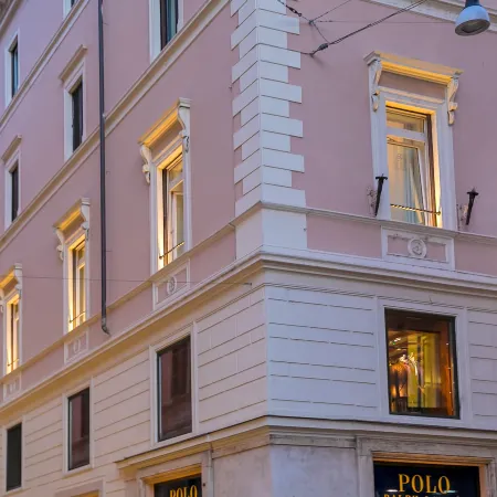 Boutique Centrale Palace Hotel Отели рядом с достопримечательностью «Улица ди Рипетта»
