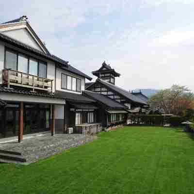 料亭湯宿 銀鱗荘 Hotel Exterior