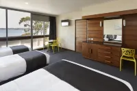 Bayside Hotel