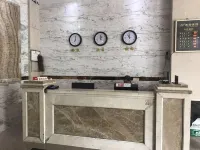 Yunfu Longhao Express Hotel