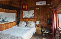 Xi Street Courtyard B&B (Huangshan Tunxi Old Street Liyang Old Street Scenic Spot Store)
