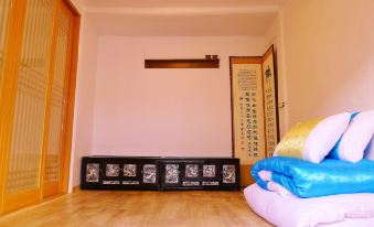 Hanok Guest House 201