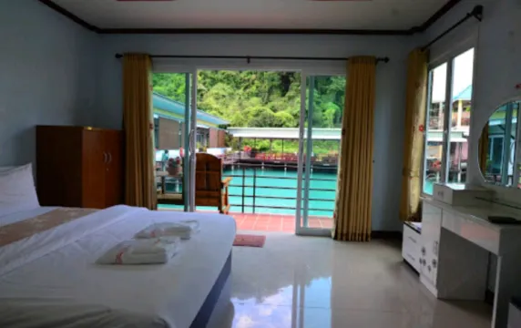 ห้องดับเบิลดีลักซ์พร้อมวิวทะเลชั้นหนึ่ง