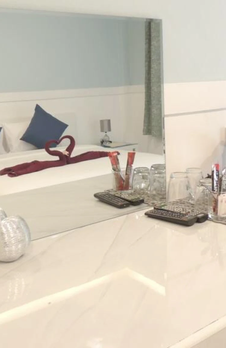 รูปภาพของบลูมูน