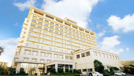 Nanki-Shirahama Marriott Hotel Отели рядом с Аэропорт Ширахама