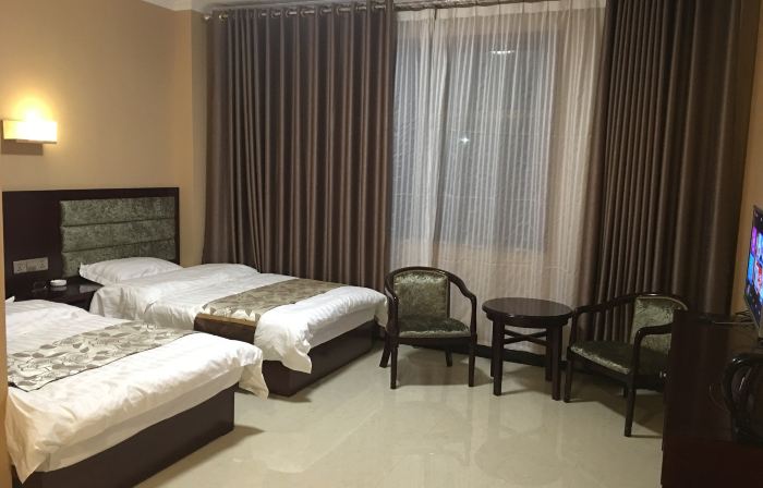 Huining Jingxiang Hotel