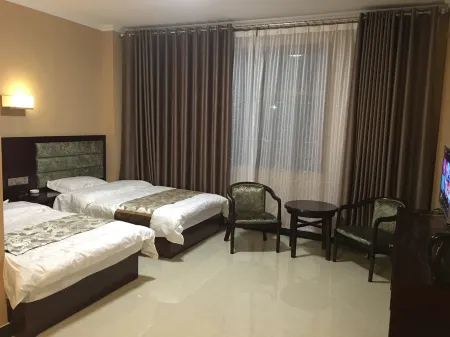 Huining Jingxiang Hotel