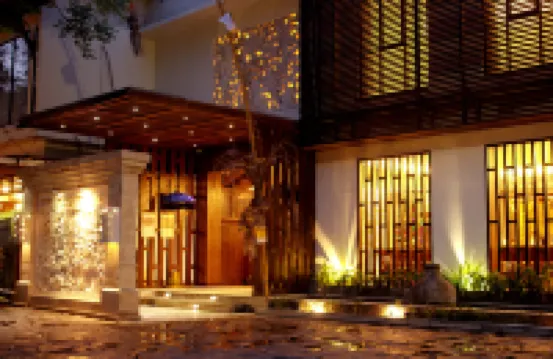 峇里島貝斯特韋斯特庫塔別墅酒店 鄰近The Keranjang Bali - Surga Baru Oleh Oleh Bali的酒店