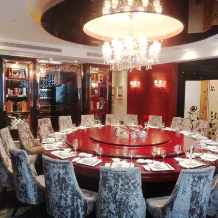 Oriental Hotel