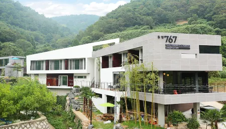 Tongyoung767Pension Отели в г. Тхонъён