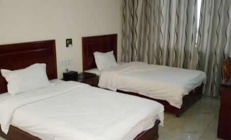 Yugan Xinjiang Hotel - Housity