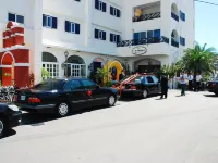 Hotel Bayview Hotel dekat Jembatan Cihmu