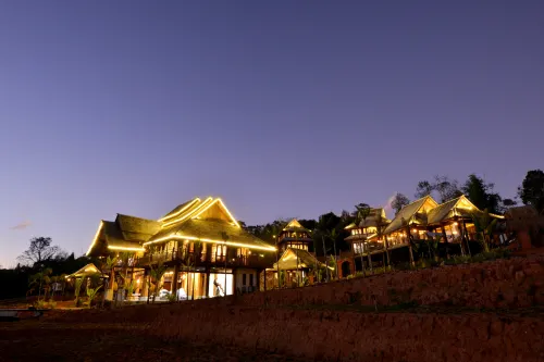 menghaidaqindaokezhan Hotels in Menghai
