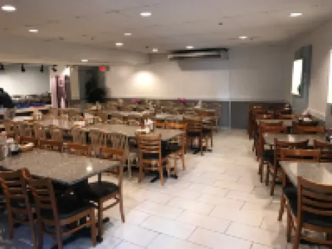 Ramada Plaza by Wyndham Waikiki Hotels in Honolulu