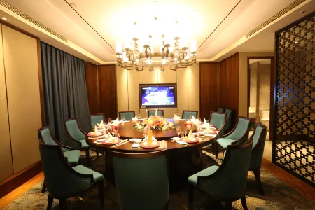 Tianxiachan Binjiang Hotel Отели в г. Хуанмэй