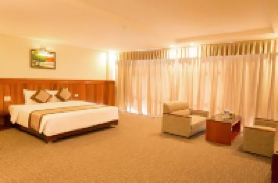 Vinh Plaza Hotel Hotels in 