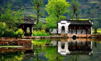 Zhongchuan Farmhouse