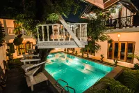 Garden Yard Inn Chiangmai - Hostels