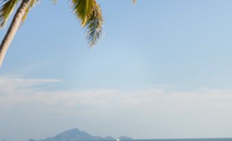 The ShellSea Krabi I Luxury Beach Front Resort & Pool Villas