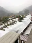 Jing'an Zhanshi Farm Hotels near Sanzhalun Baishui Cave