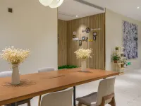 INTO Yunbai Hotel (Hengdian Film and Television City Pedestrian Street) Hotels in Dongyang