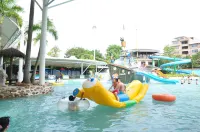 Nanning Jiuquwan Hot Spring Holiday Hotel - Water Park