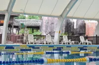 Nanning Jiuquwan Hot Spring Holiday Hotel - Rooftop Pools