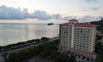 Zhuhai Xuriwan Chao Hotel (Tangjiawan Beach)