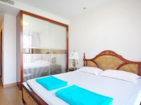 三亚椰海时光海景度假公寓 - 月时光雍容奢华池景两室一厅套房