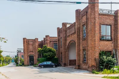 Hongzhuanwu Wensu Hotel Hotels near Baomo Garden Station