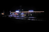 Roof of the World Hotel