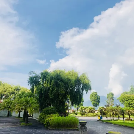 wanjiadenghuo Hotel