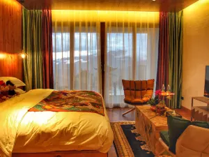 메인리 스노우 마운틴 호텔