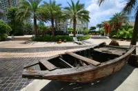 Beautiful Beach Holiday Hotel