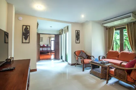 Achawalai Residence Village by Song