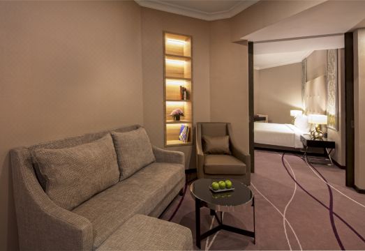 3. 도르셋 하르타마..